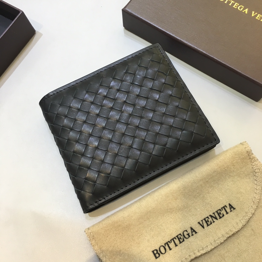 個性的なデザ 人気ブランドボッテガヴェネタ Bottega Veneta 実物の写真 N品スーパーコピー代引き対応国内発送後払い安全必ず届く優良サイト